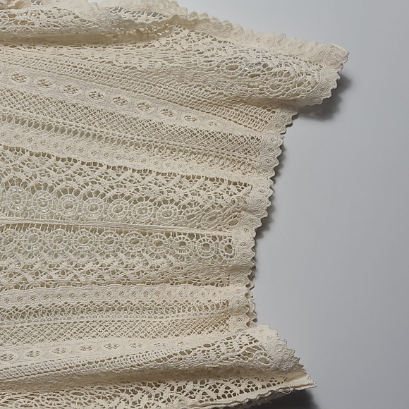 LILIBLEU Cream Colored Lace Overlay Crochet 100% Cotton Top Size O/S - Picture 5 of 14